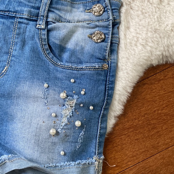 Pink Rabbit Jean Short Overalls - Picture 5 of 9